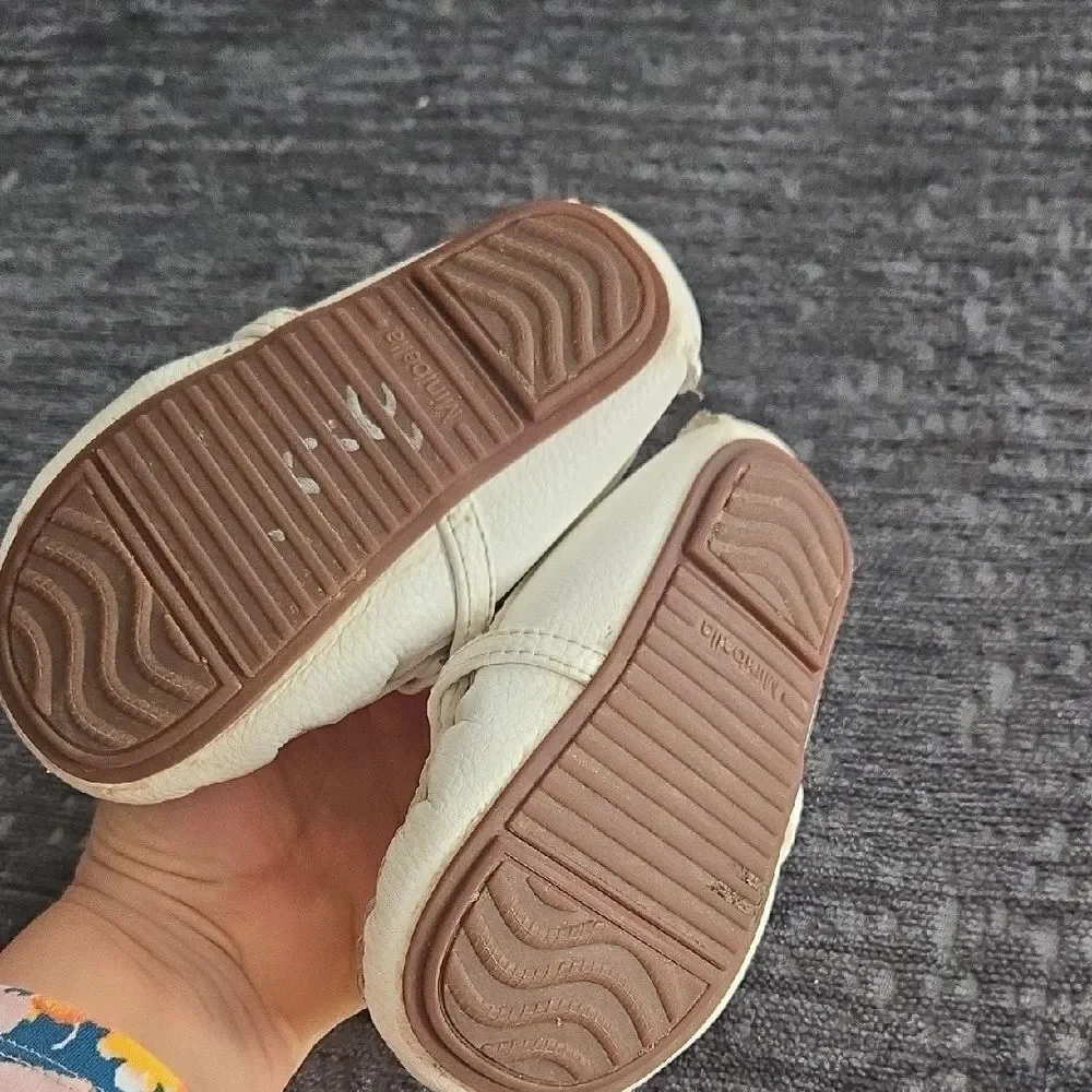 Kids Cream Moccasins